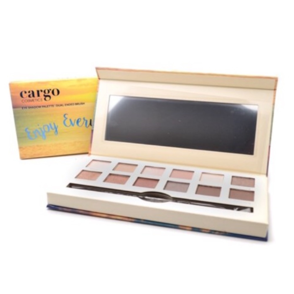 Cargo enjoy every moment palette